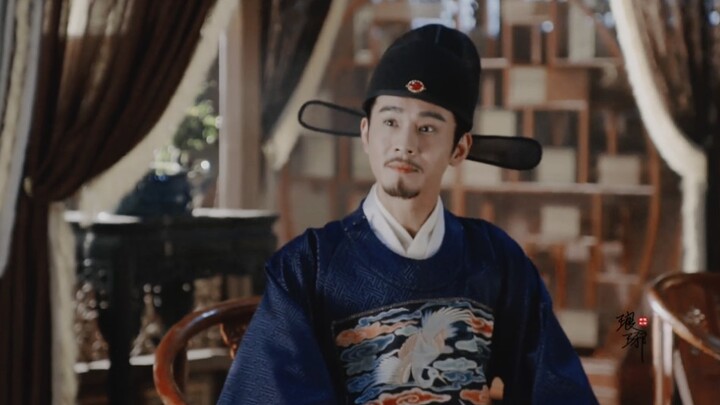 这宽服大袖，甩到我心里去了，文臣当如是