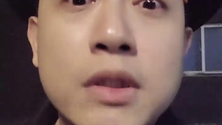 Bạn phải nhảy! Bạn phải nhảy! Bạn phải nhảy!