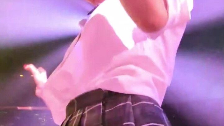 Zhu Yin really loves dancing and going to bars!