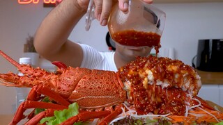 กุ้งมังกรยักษ์ น้ำปลาร้าแซ่บ ทำกินแบบ Salt bae