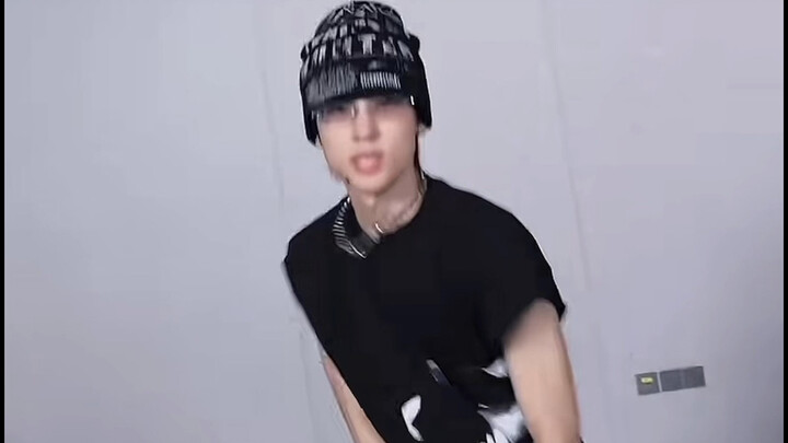 TF Family covers CORTIS_GO