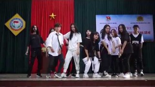 HÃY TRAO CHO ANH - Señorita - 16 SHOTS - CLB DANCING HAMRONG Dance cover