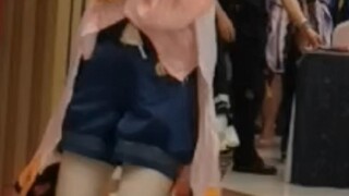 【kigurumi】What is it like to wear a kig and participate in a random dance?