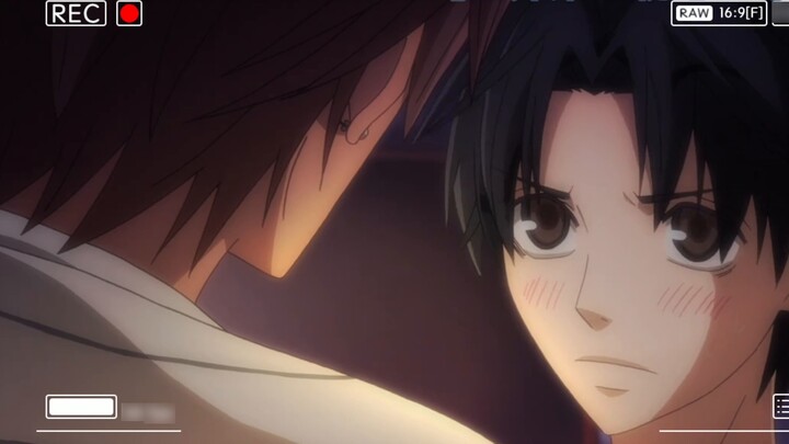 The top and bottom are having sex in the bathroom bathtub!!! They say no but their bodies are honest