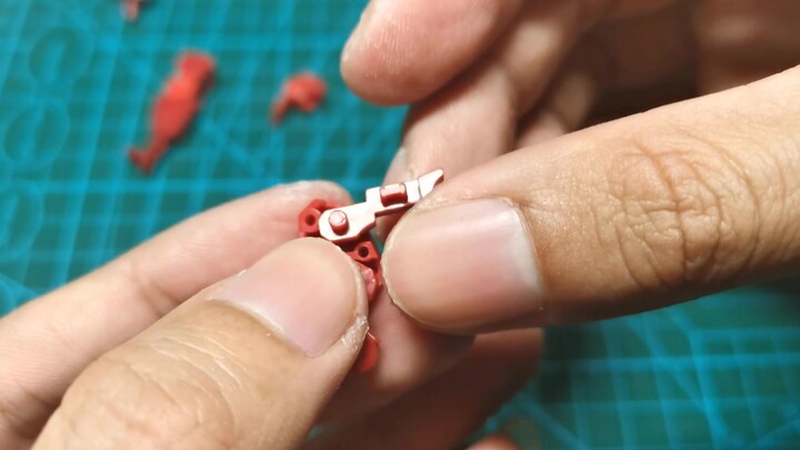 MB Red Heretic Arm Combination Problem