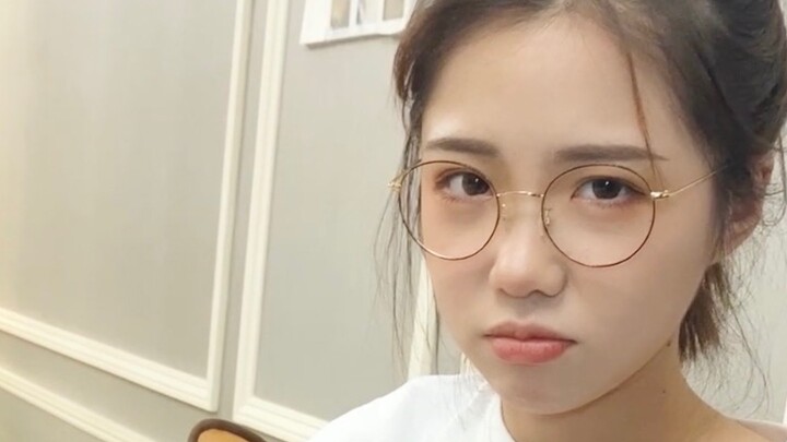 Hanya anak kecil saja yang mau Santa Claus…