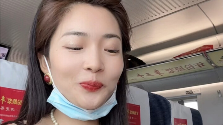 ก่อนหน้านี้: น่าอายจริงๆ ตอนนี้: แม่ฉันทำนะ (ภูมิใจ)