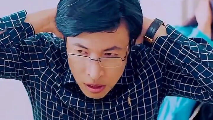 Akan sangat disayangkan jika keterampilan seperti itu tidak digunakan untuk menangkap penjahat.