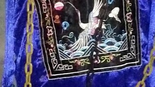 在鬼屋里面玩王爷梗，结果尴尬了
