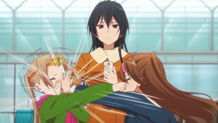Saksikan Sanae Kasumi dan Tanioya bertarung satu sama lain selama satu menit