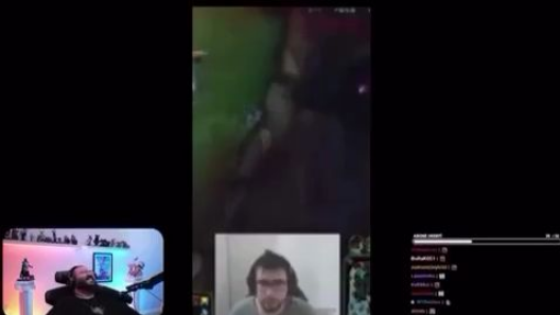 Jahrein, Heumrage'in allaha sövdüğü klipleri izleyip gülüyor