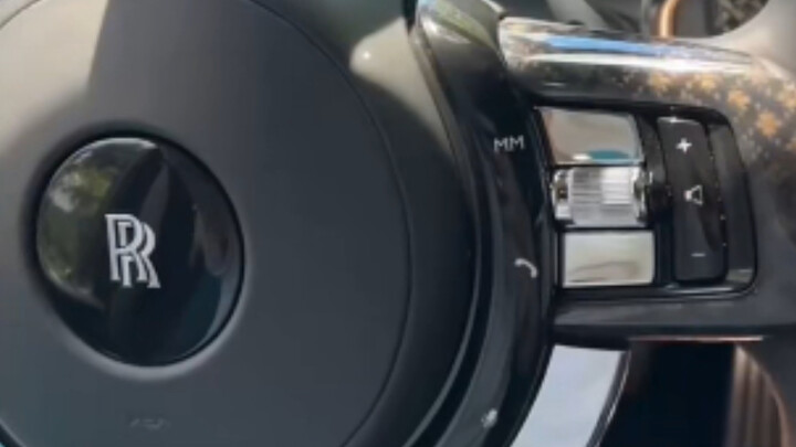 【Cuộc sống thường ngày cùng giỏ】Xong rồi, anh ấy lái xe Lao lên rồi!