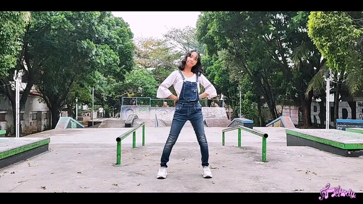 SNSD - " Gee " japanese ver. dance cover | by Mellmelody♡