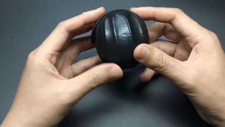 Bandai's Fascinating Insect Awards! Dung Beetle Get Out of My Hand!