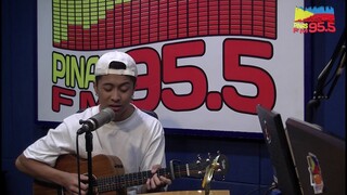 Justin Vasquez performs "Love"