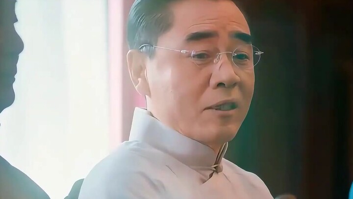 The old Chinese doctor used silk thread to diagnose the patient's pulse, but it turned out to be a s