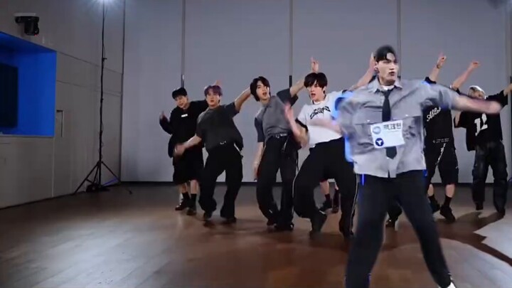 ซีรีส์ The Live-Breaking กลับมาแล้ว