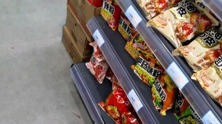 لا آكل إلا إذا كان فيلًا أبيض.