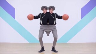 【DSSQ】Cai Xukun chơi bóng rổ gương