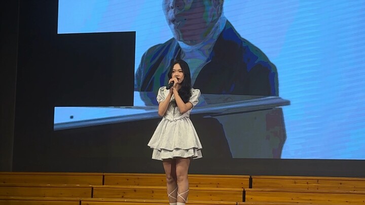 蝉联两届十佳歌手冠军的曾毅姐《你要的全拿走》