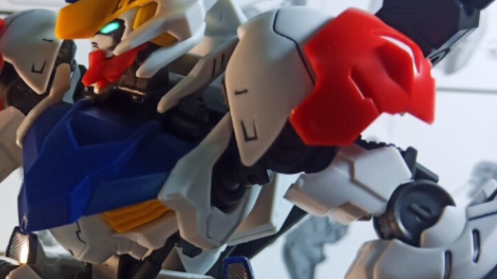 [HG-Barbatos Sirius] Berbagi beberapa postur sederhana