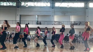 BLACKPINK remix Dance kebabs| basketball final midfield dance