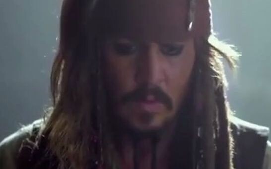 [Pirates of the Caribbean] หนวดดำดื่มจาก Fountain of Youth และ Jack ก็ตระหนักว่าถ้วยนั้นปนกัน