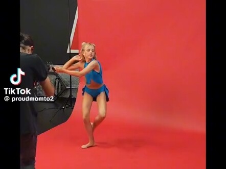 فتاة أمريكية 27