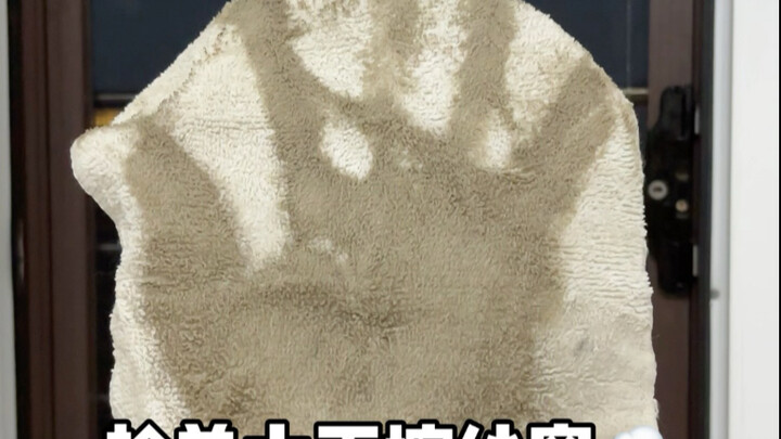 The kid’s jaw dropped—how can Mom be this smart?!