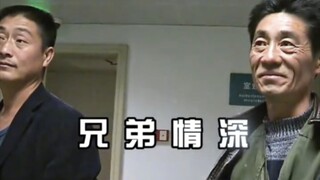 自身生活也很难，但还是选择帮弟弟