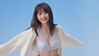 田曦薇内衣广告