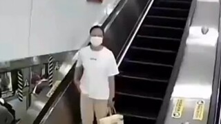 Nut Bowling (Re-edition)