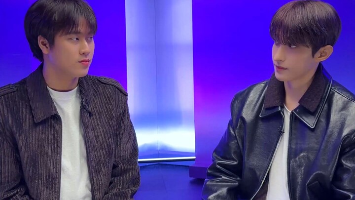 260113 SEVENTEEN Lee Seokmin (DK) in Blue ❄️ with Lee Moo-jin at Zero Station