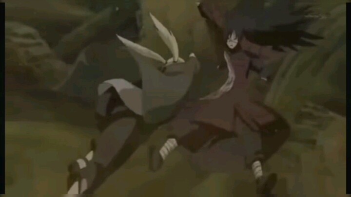 Aksi tsunade mela2an madara