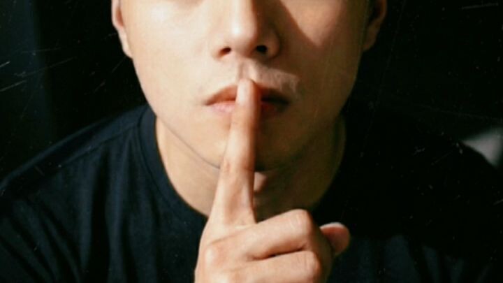 🤫