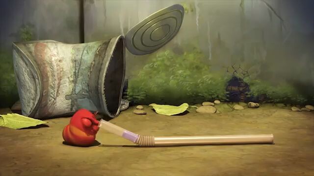 LARVA STRAW