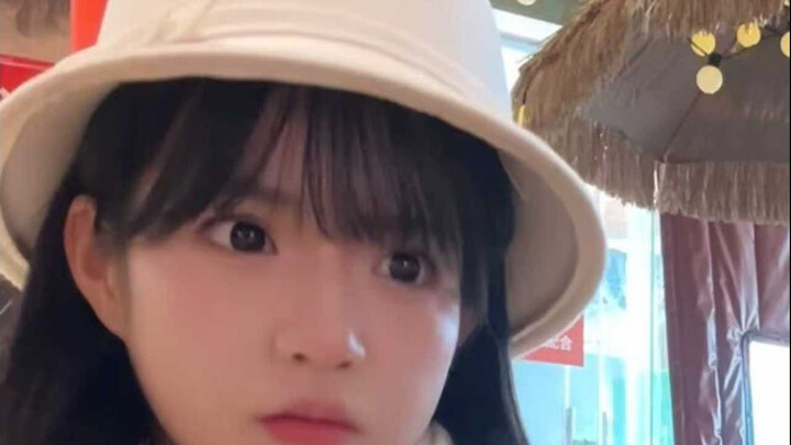 So he’s a binary boy—no wonder he doesn’t like me.