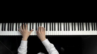 Bagaimana berpura-pura bahwa Anda pandai bermain piano di depan kerabat?