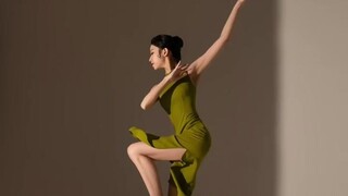 Dance cheongsam photos look good like this