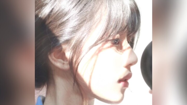 Những cô gái từng làm tôi chói mắt những năm ấy