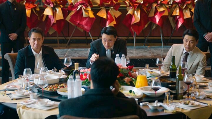 Mr. Qin Teaches You the Rules! Shocking Everyone!