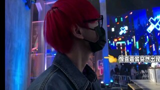 热心街舞爱好者AK刘彰小朋友又又探班了