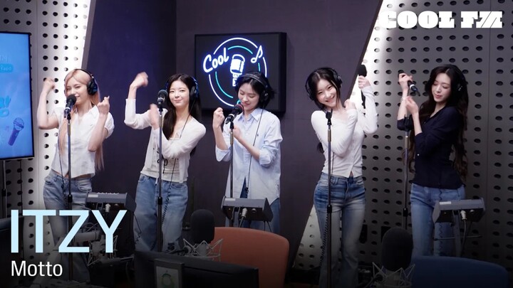Video live radio ITZY “Motto” telah dirilis!