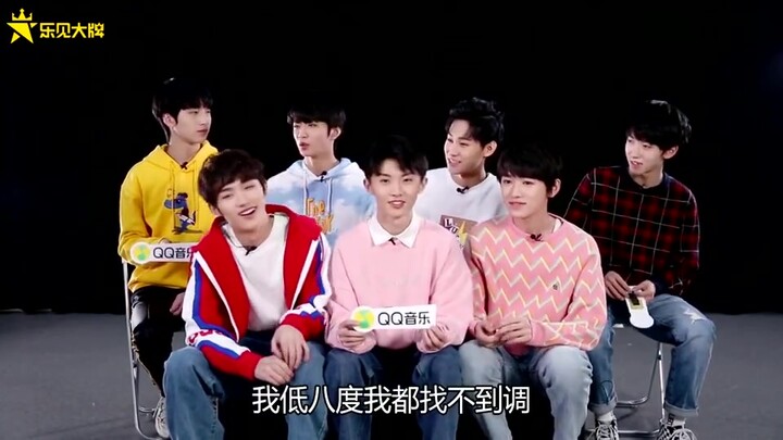 ซ่งหย่าเสวียนกับจางเจินหยวนแข่งกันร้องเสียงสูง ติงเฉิงซินกับหม่าเจียฉีทำหน้ารังเกียจ ติงน้อยถามว่า “