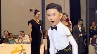 谁家厘米秀跑出来了🤓