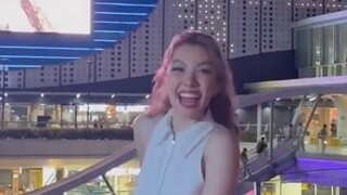 orm is so happy to see the big screen of support, baby will have more in the future