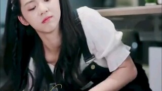 Quản lý bắt nạt cô nhân viên mới ở công ty mà không ngờ đó là cô gái CEO thích | Ami Review