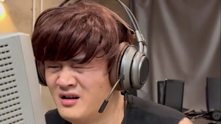 เวอร์ชันสนุกสนานแห่งตำนานร้านอินเทอร์เน็ตคาเฟ่ - "สุนัขใหญ่ระดับเจ็ด"