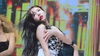 【جائزة الرقص الفردي لناراين لين】 من قال إن قدراتي الصوتية فقط هي المميزة؟ حساسيتي الشخصية مذهلة، وإت