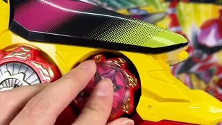 Super Sentai is so cool! "Baotaro Sentai Don Blaster & Sunglass Sword & Storage Gear Set"